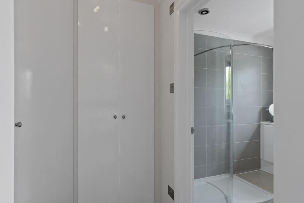 White Cottage Stunning Contemporary 2 Bedroom 2 Ensuite Annex With Hot Tub 플리머스 외부 사진